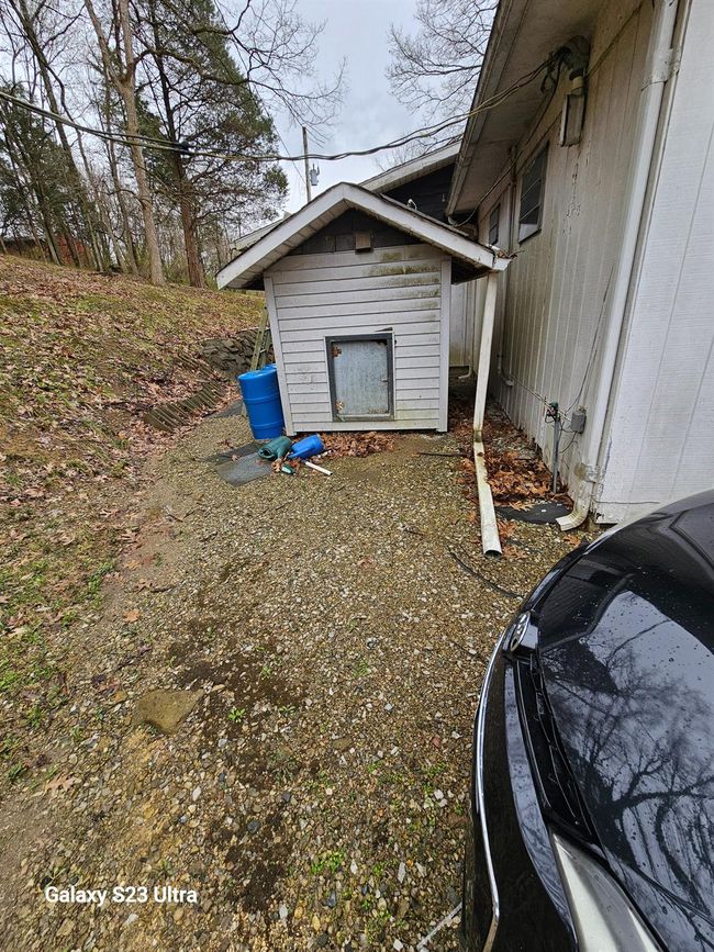 10186 Hunts Creek Rd, House other with 3 bedrooms, 1 bathrooms and null parking in Vevay IN | Image 18