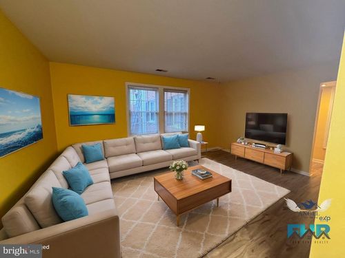 apt-101-3812 W St Se, WASHINGTON, DC, 20020-1323 | Card Image