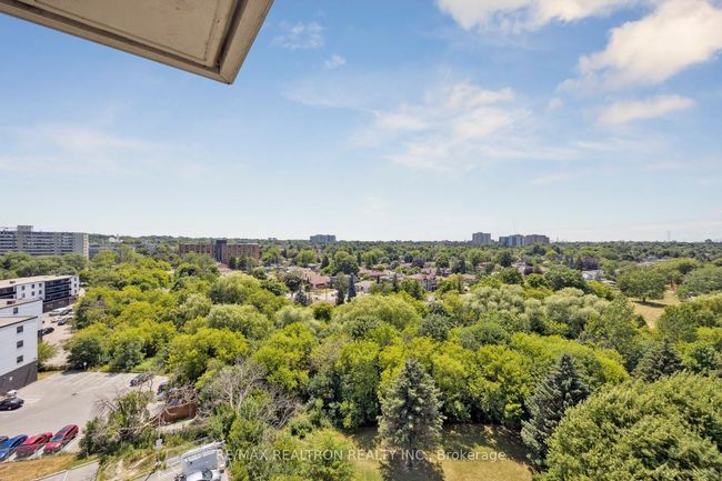 1005 - 1346 Danforth Rd, Condo with 3 bedrooms, 2 bathrooms and null parking in Toronto ON | Image 37