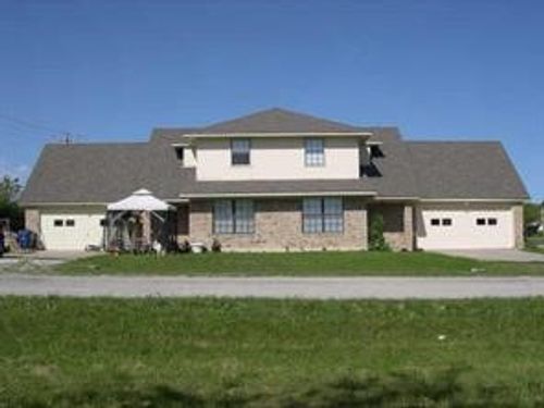 405 Shoreline Dr, Lakewood Village, TX, 75068-4373 | Card Image