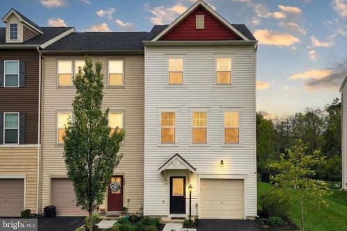 124 Splendor Garden Way, STEPHENSON, VA, 22656-1986 | Card Image