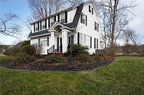 2612 Kanawha Ter, Saint Albans, WV, 25177-3218 | Card Image