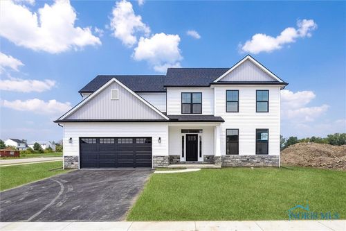 8824 Harlow Ct, Sylvania, OH, 43560-8527 | Card Image