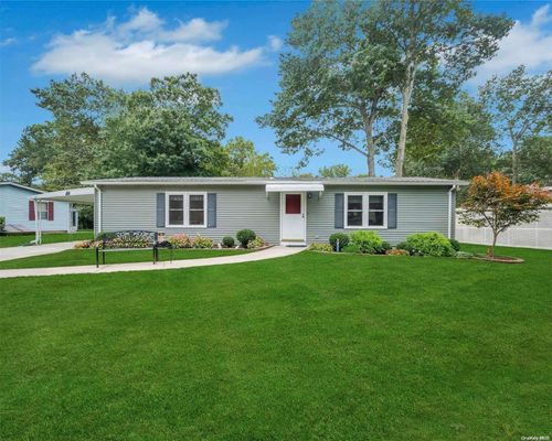 67-1407-67 Middle Road, Riverhead, NY, 11933 | Card Image