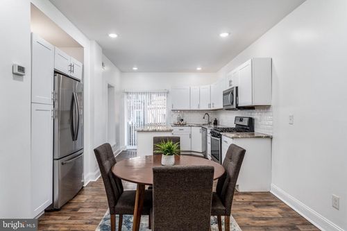 1639 N Corlies St, PHILADELPHIA, PA, 19121-2508 | Card Image