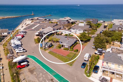 23 Circuit Avenue Extension, Oak Bluffs, MA, 02557 | Card Image