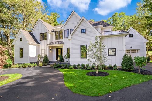 92 Hill St, Lexington, MA, 02421-6533 | Card Image