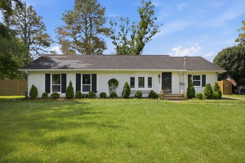 209 Stable Rd, Franklin, TN, 37069-4525 | Card Image