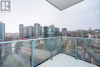 1103 - 680 Quayside Dr, Condo with 3 bedrooms, 0 bathrooms and 1 parking in New Westminster BC | Image 1