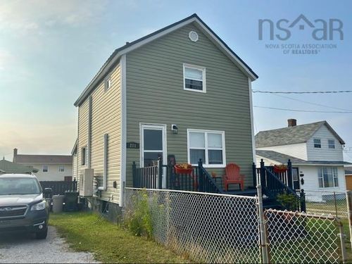 211 Ling St, New Waterford, NS, B1H2W3 | Card Image