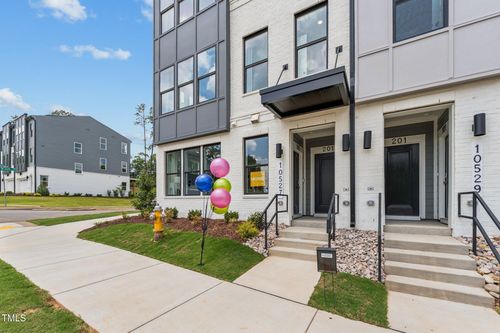 unit-101-10553 Pleasant Branch Drive, Raleigh, NC, 27614 | Card Image