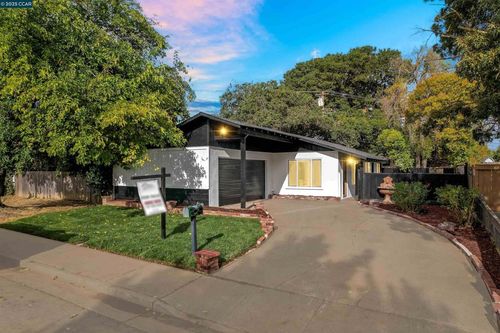 1842 Minnesota St, Fairfield, CA, 94533-4452 | Card Image