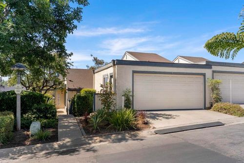 204 Cerco Rosado, San Marcos, CA, 92069-3130 | Card Image