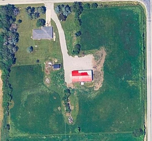 17954 E 10500n Rd, Grant Park, IL, 60940-5048 | Card Image