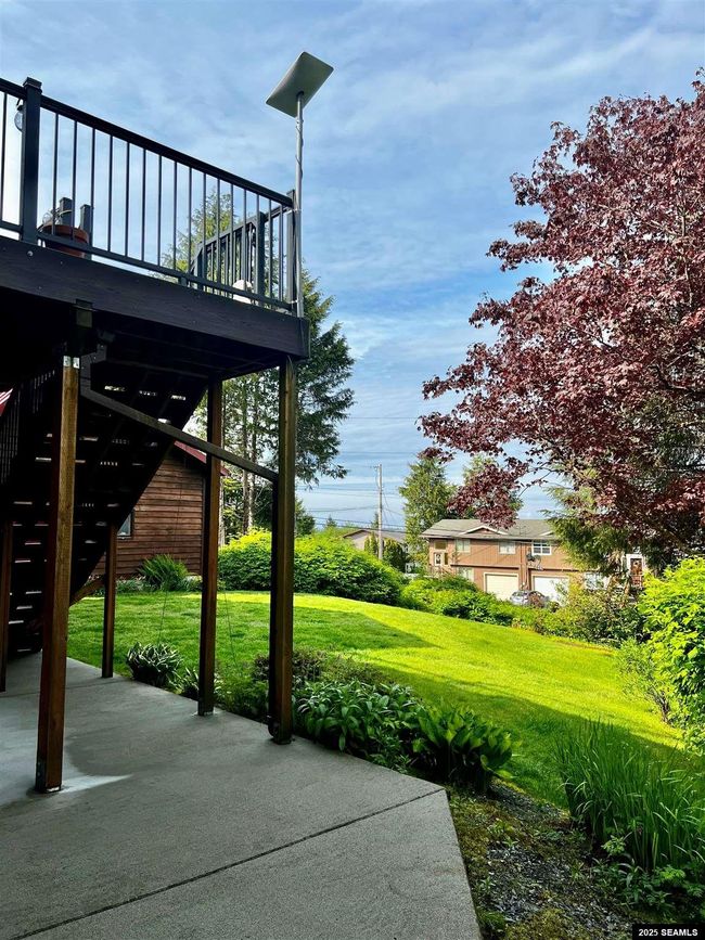 301 Wortman Loop, House other with 5 bedrooms, 3 bathrooms and 2 parking in Sitka AK | Image 51