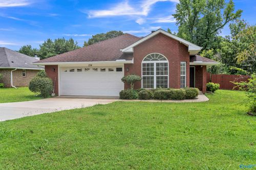 134 Spirit Dr, Toney, AL, 35773-5725 | Card Image