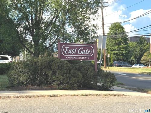 1-1 E Gate Ln, Hamden, CT, 06514-2229 | Card Image