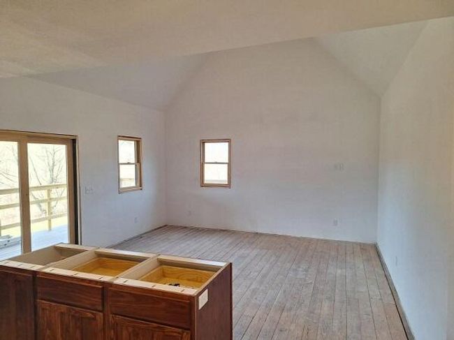 S4985 S Creek Rd, House other with 3 bedrooms, 2 bathrooms and null parking in Genoa WI | Image 9