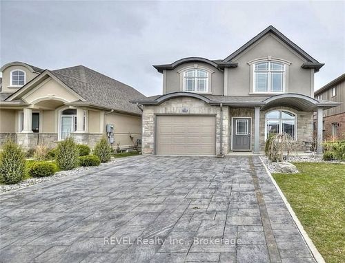 8553 Jennifer Cres, Niagara Falls, ON, L2H0J3 | Card Image