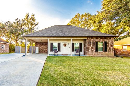 244 Bayou Vista Dr, Thibodaux, LA, 70301-5704 | Card Image