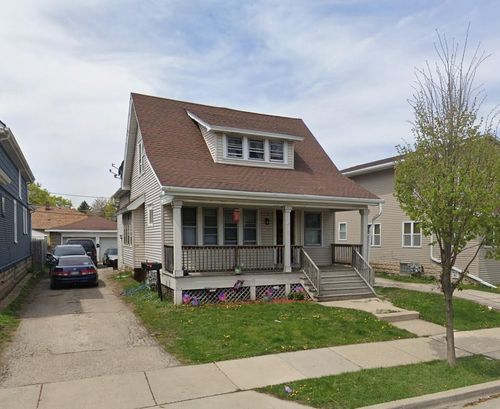 1359 S 57th St, WEST ALLIS, WI, 53214-3430 | Card Image