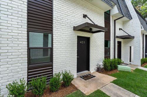 apt-426-3655 Old Shell Rd, Mobile, AL, 36608-1327 | Card Image