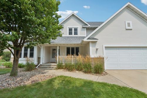 138 Fox Run, Sauk City, WI, 53583-1285 | Card Image