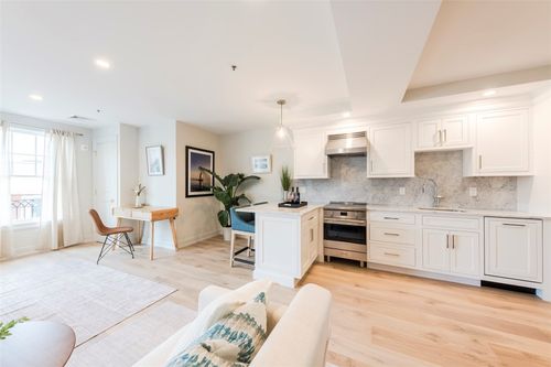 105-10 Brown & Howard, Newport, RI, 02840 | Card Image