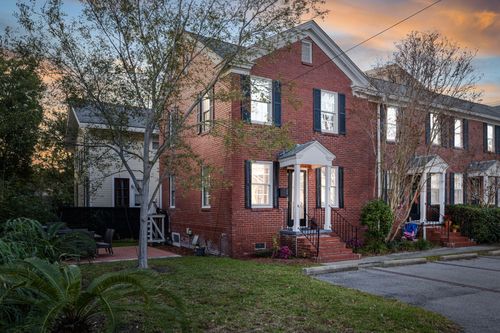 apt-1-301 Broad St, Charleston, SC, 29401-1840 | Card Image