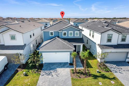 7200 Oakmoss Loop, DAVENPORT, FL, 33837 | Card Image