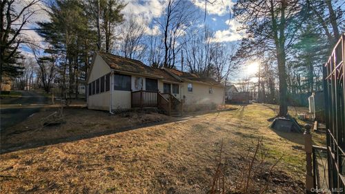 23-50 Glanhope Rd, Hopewell Junction, NY, 12533-7432 | Card Image