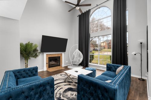 2422 Whispering Cove Cir, Garland, TX, 75044-4656 | Card Image