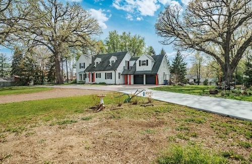 7800 Pearson Way Ne, Fridley, MN, 55432-2419 | Card Image