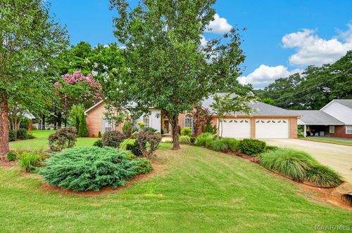 32 Gardendale Dr, Deatsville, AL, 36022-2919 | Card Image