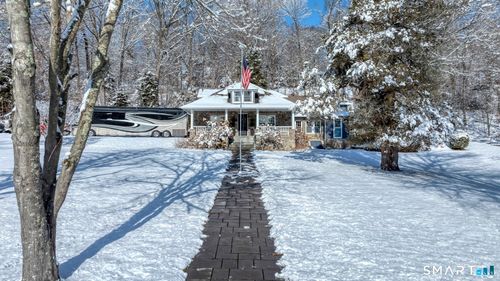 40 Rice Ln, Beacon Falls, CT, 06403-1245 | Card Image