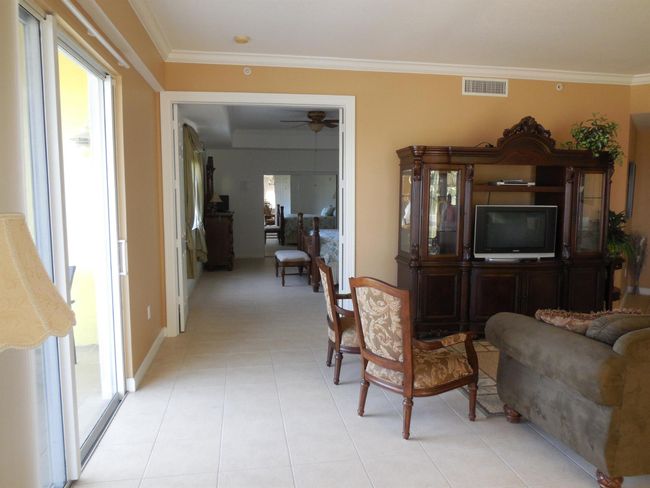 APT-302A - 800 Juno Ocean Walk, Condo with 2 bedrooms, 3 bathrooms and null parking in Juno Beach FL | Image 9