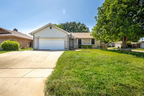 3700 Huntwick Dr, Fort Worth, TX, 76123-1322 | Card Image