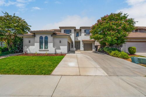 6204 Castro Verde Way, Elk Grove, CA, 95757 | Card Image