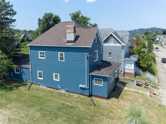 464 Reed Ave, House other with 5 bedrooms, 3 bathrooms and null parking in Monessen PA | Image 37