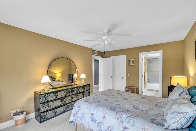 APT-1501 - 1 Harbourside Dr, Condo with 3 bedrooms, 2 bathrooms and null parking in Delray Beach FL | Image 21