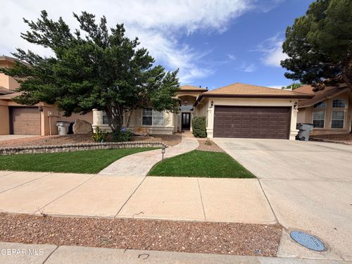 2005 Shadow Ridge Dr, El Paso, TX, 79938-4623 | Card Image