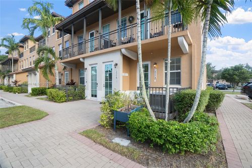 14774-14774 Sw 10th St, Pembroke Pines, FL, 33027-6517 | Card Image
