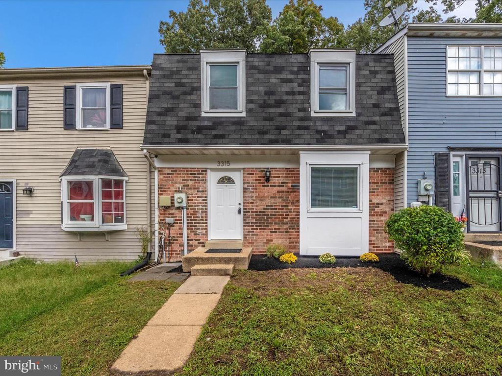 Ryon Ct, Waldorf, MD 20601