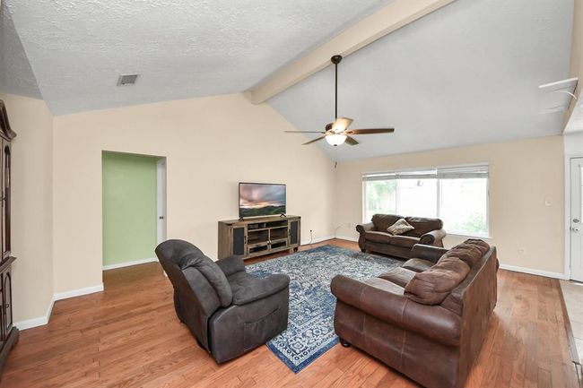 5822 Walnutgate Dr, House other with 3 bedrooms, 2 bathrooms and 2 parking in Spring TX | Image 13