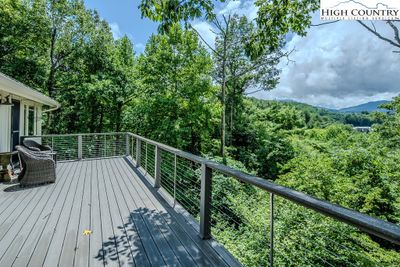 382 Evergreen, House other with 4 bedrooms, 4 bathrooms and null parking in Boone NC | Image 3