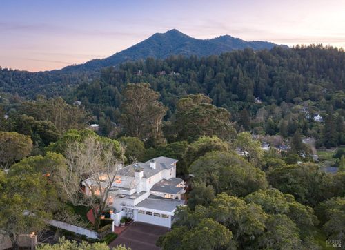 14 Skyland Way, Ross, CA, 94957-9678 | Card Image