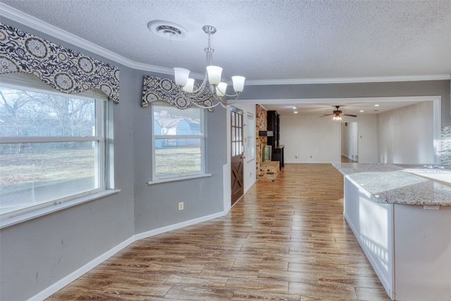 510 S Irick St, House other with 4 bedrooms, 3 bathrooms and null parking in Pilot Point TX | Image 6