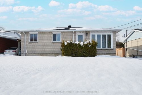 418 Dominion St S, North Glengarry, ON, K0C1A0 | Card Image