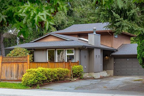 624 Treanor Ave, Langford, BC, V9B5B9 | Card Image