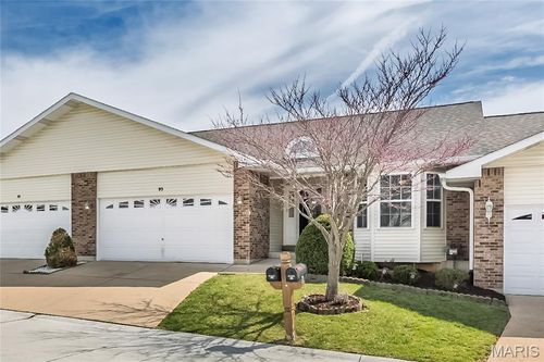 93 Rue De Paix, Lake St Louis, MO, 63367-1440 | Card Image